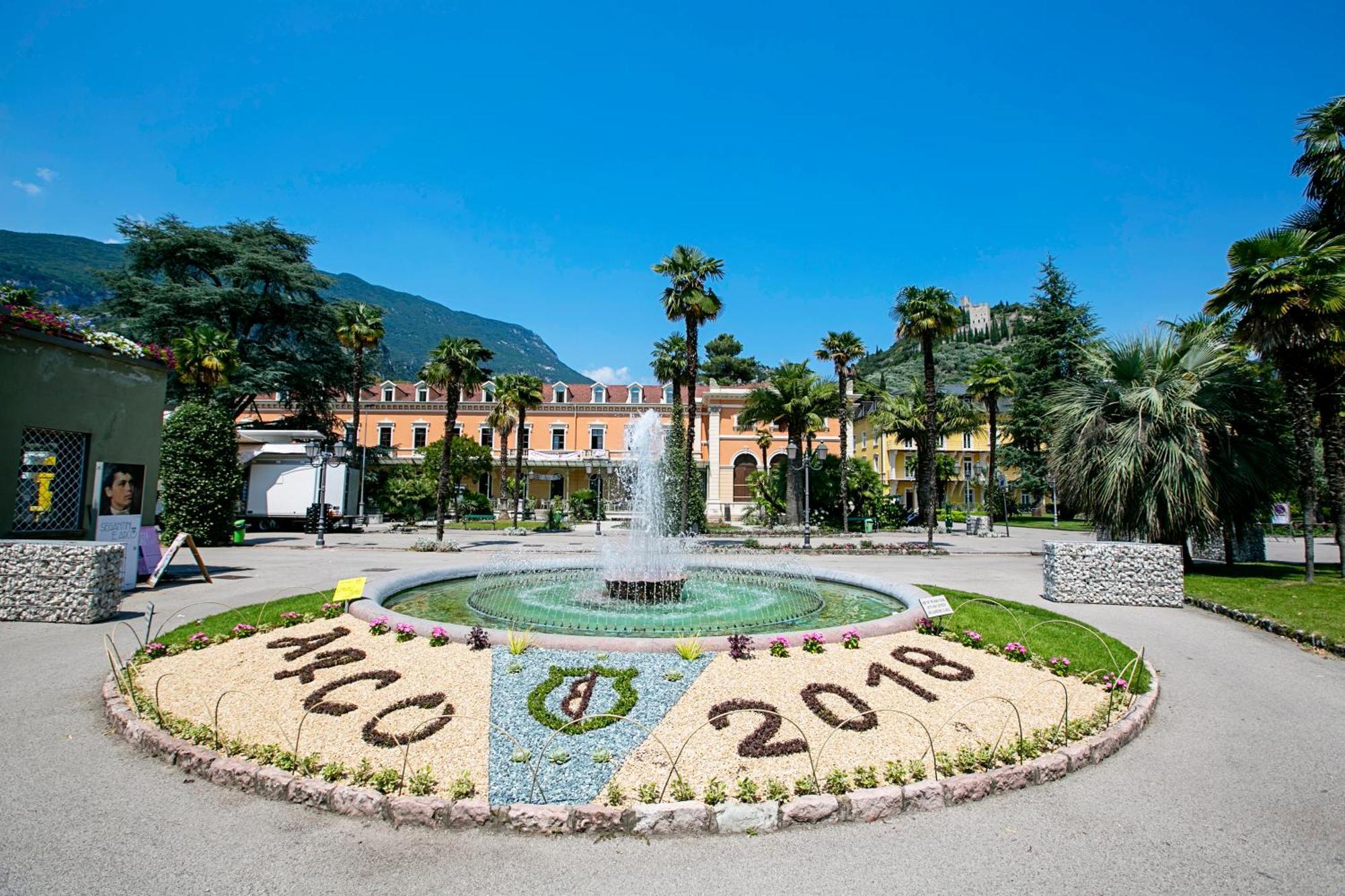 Residenza Al Ponte Apartment Arco Bagian luar foto